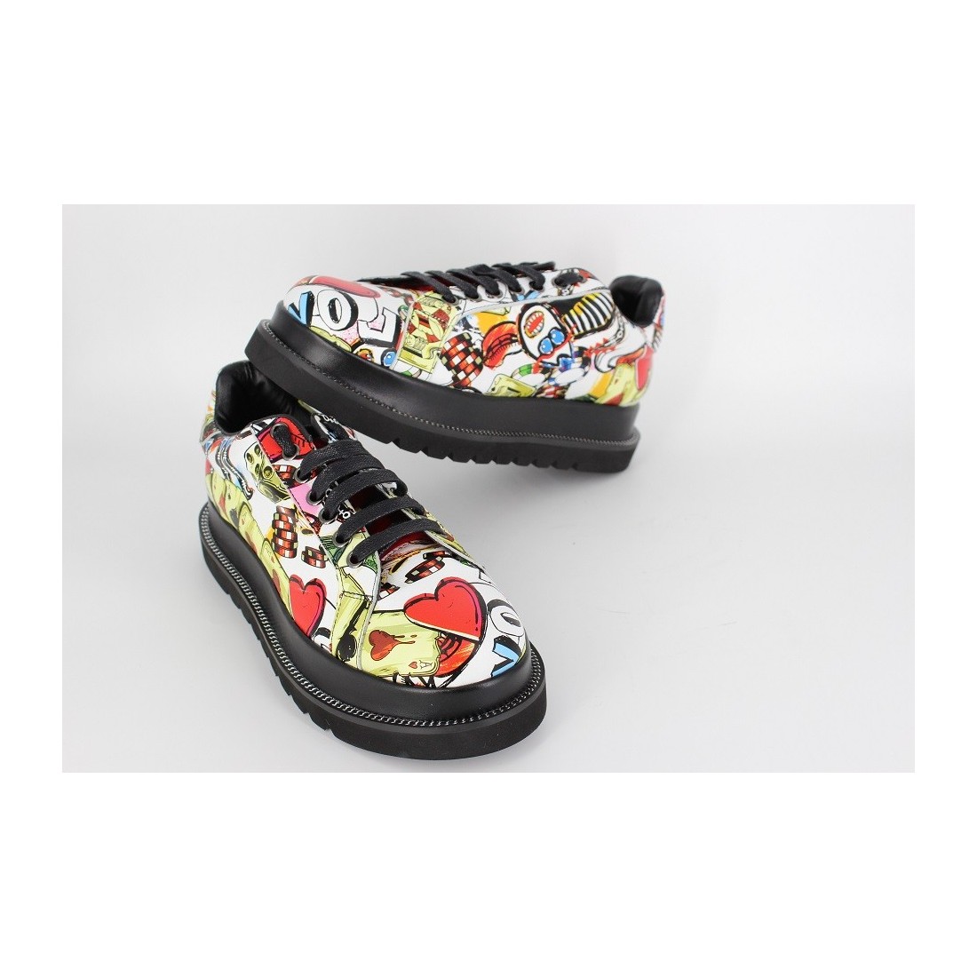 Pantofi dama graffiti red